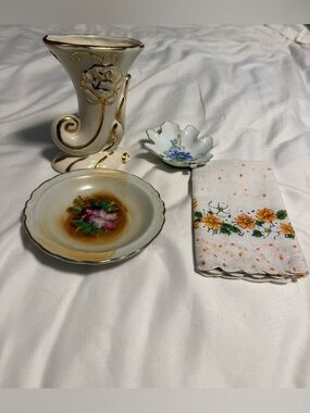 Vintage Decor Bundle - bud vase, 2 trinket dishes and a handkerchief